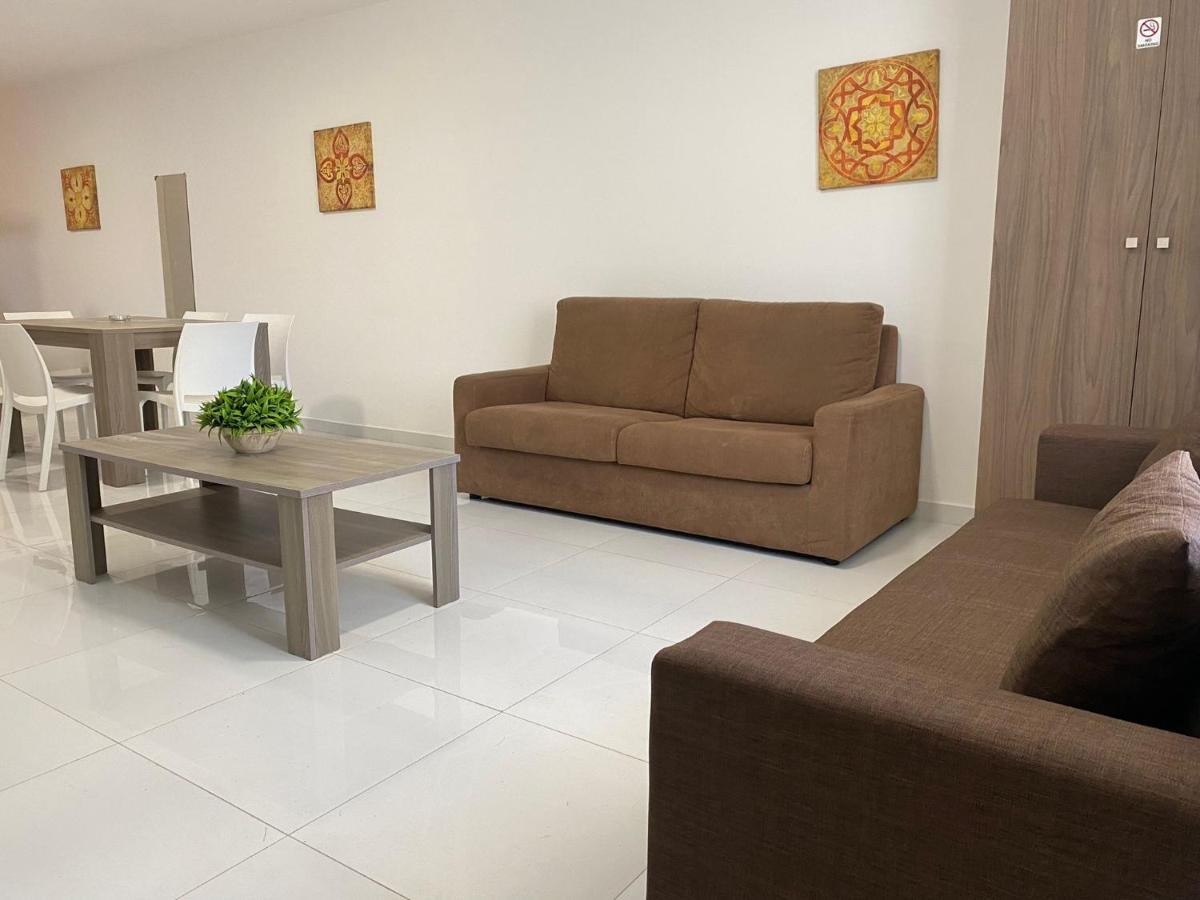Sunrise Court Apartamento Marsaskala Exterior foto